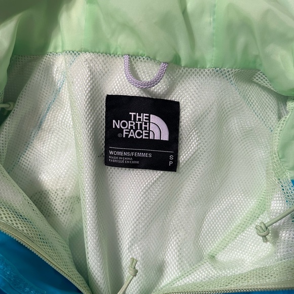 North face women’s small rain Jacket - Picture 3 of 7